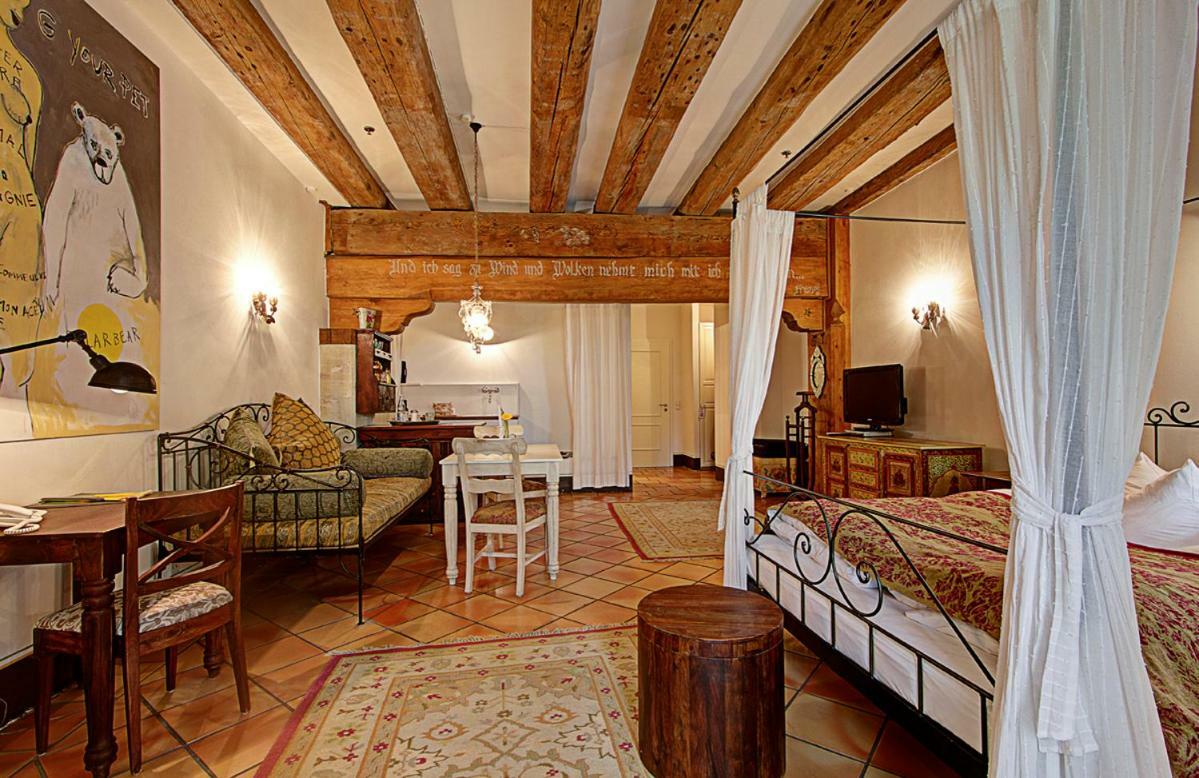 Hotel Orphée Andreasstadel Ratisbona Esterno foto